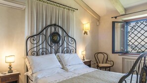 Villa | 5 bedrooms - Antiche Pietre 10 in Tuoro sul Trasimeno (Tuoro sul Trasimeno)