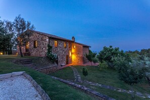 Villa | 4 Schlafzimmer