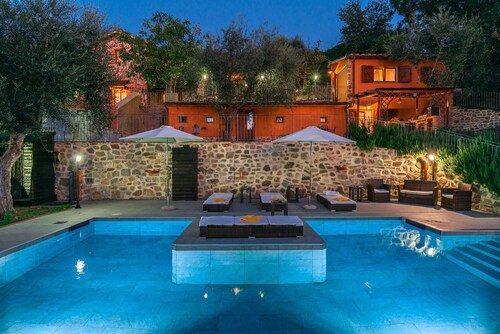 Casale Montegiovi 6 4