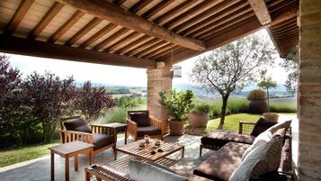 Villa | 5 bedrooms, bed sheets