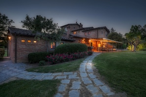 Villa | 7 Schlafzimmer