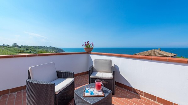 3 عدّة غرف نوم