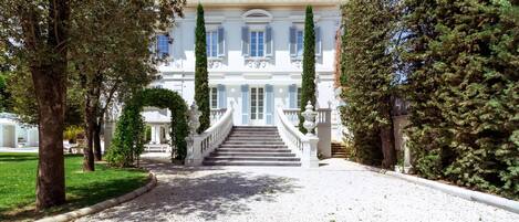 Villa | 5 Schlafzimmer