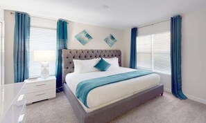 5 soverom, strykejern/-brett og reiseseng for barn