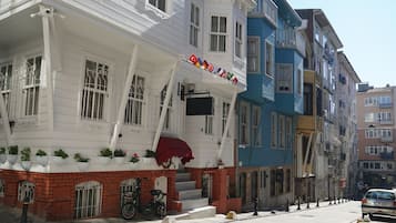 Pemandangan dari kamar
