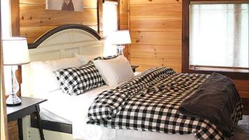 5 bedrooms, iron/ironing board, travel crib, free WiFi