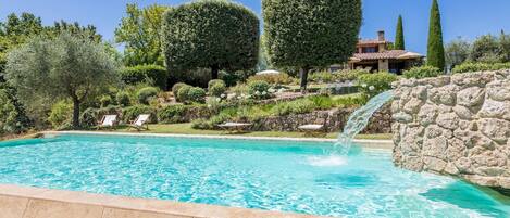 Villa | 5 Schlafzimmer