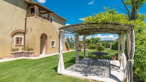 Villa | 11 bedrooms