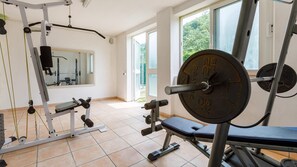 Villa | 6 bedrooms, iron/ironing board