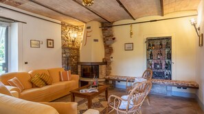 9 bedrooms - La Colonica 18 in Anghiari (Citerna)