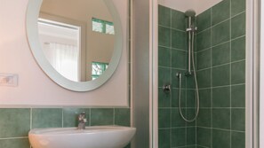 Villa | 4 Schlafzimmer, WLAN
