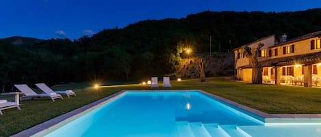 Villa | 4 habitaciones y wifi