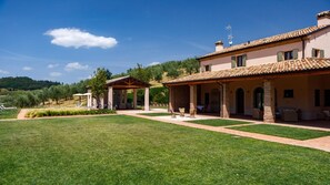 别墅 | 4 多间卧室