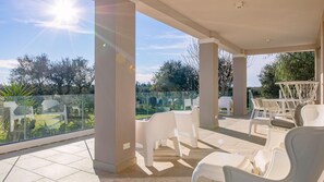 Villa | 6 Schlafzimmer