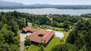 9 bedrooms - Tenuta di Eupilio 18 (Eupilio)