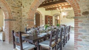 Villa | 7 bedrooms - Fontanicchio 14 in Borghetto (Tuoro sul Trasimeno)