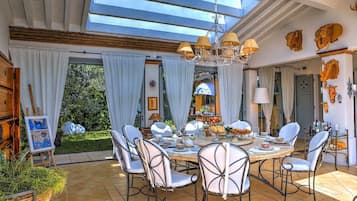 Villa | 6 Schlafzimmer