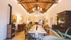 7 bedrooms