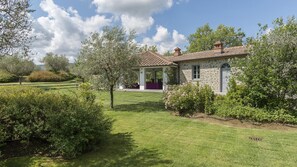 Villa | 5 bedrooms, WiFi - Villa Ninfeo 10 4 Emma Villas (Arezzo)