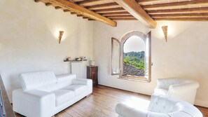 6 عدّة غرف نوم