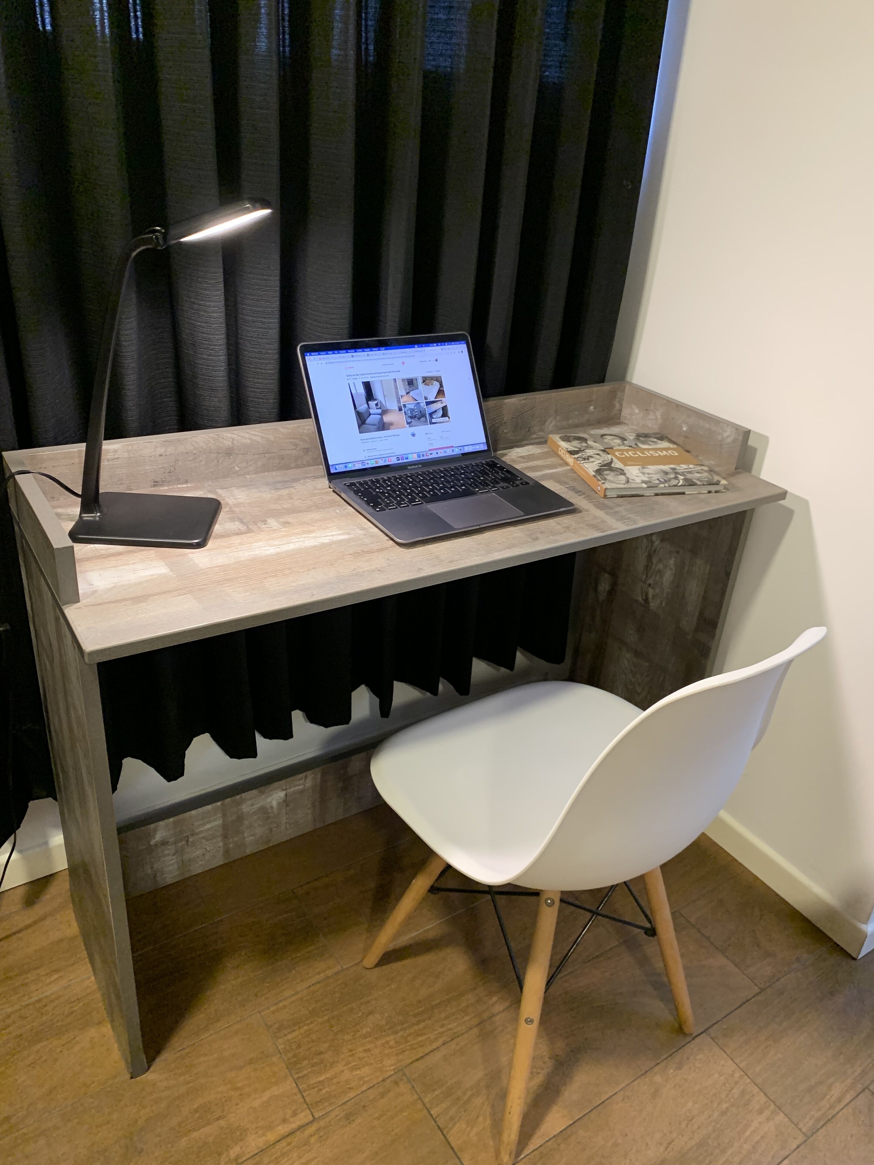 Wifi gratis y ropa de cama 