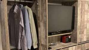 Free WiFi, bed sheets - Suite en San Isidro-Frente al Supermercado Vivanda (Lima)
