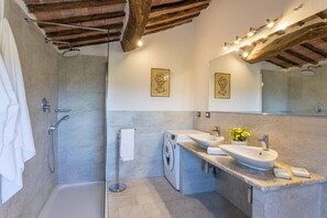 Villa | 7 Schlafzimmer