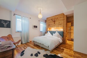 10 chambres, fer et planche à repasser, Wi-Fi gratuit, draps fournis