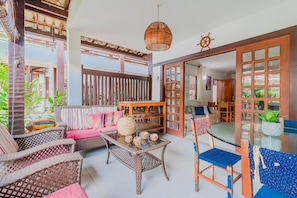 Apartment | Speisen im Freien