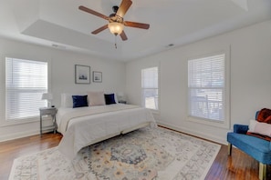 5 Schlafzimmer, Bügeleisen/Bügelbrett, Reisekinderbett, kostenloses WLAN