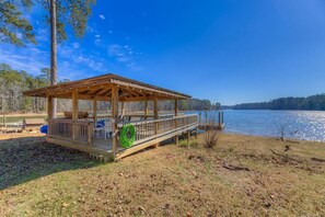 Property grounds - Lakeside at Bedford - 5BR | 5BA| Waterfront (Prosperity)