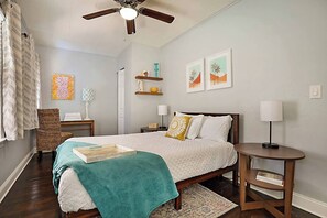 2 chambres, fer et planche à repasser, lit parapluie, Wi-Fi