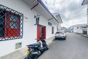 Entrada de la propiedad