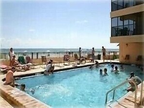 Pool - Stunning 3 bed/2 bath beachfront condo in Madeira Beach, FL (Madeira Beach)
