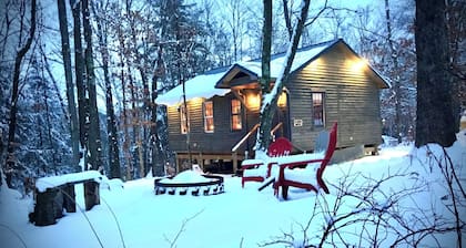 Perfect Benezette Cabin. Nestled in the woods, yet close to attractions.
.