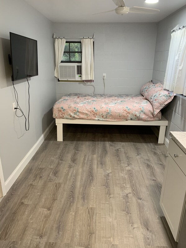 1 bedroom, WiFi