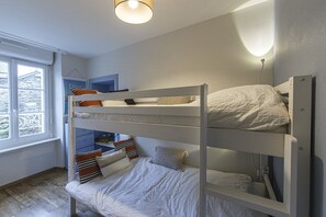 2 bedrooms, iron/ironing board, WiFi - Charmante maison pêcheur - 50m mer (Cancale)