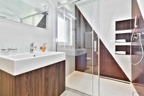 Hair dryer, towels