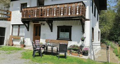 Ferienwohnung Mutters für 1 - 4 Personen mit 2 Schlafzimmern - Ferienhaus