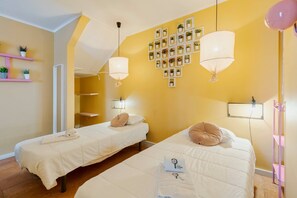 1 bedroom, iron/ironing board, Internet, bed sheets - Y.Quebedo - Boutique Apartments - Poetico (Setúbal)