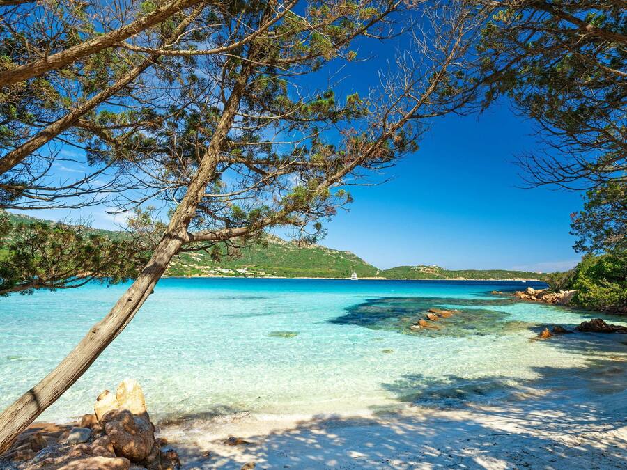 Private beach, white sand, beach cabanas, sun loungers