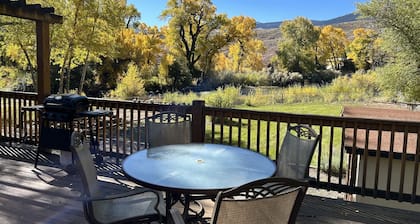 4-bedroom Home - Patio Overlooking the Wind River