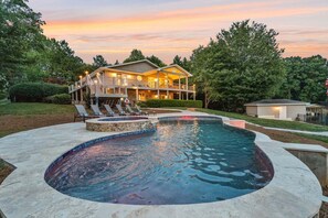 Beheizter Pool