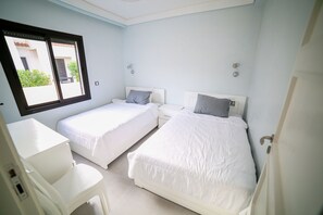 3 chambres, Wi-Fi gratuit, draps fournis