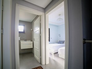 3 makuuhuonetta, ilmainen Wi-Fi, vuodevaatteet