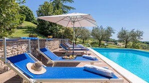 Villa | 3 bedrooms - Villa Mila 6 in Gualdo Cattaneo (Gualdo Cattaneo)