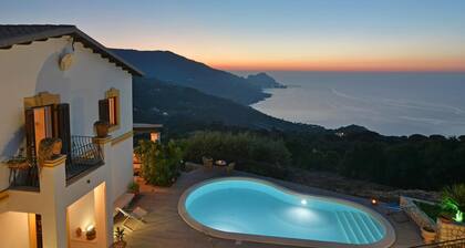 Villa Il Basto 8 in Cefal
