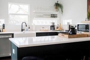 Exclusive House | Private kitchen | Fridge, microwave, coffee/tea maker, freezer