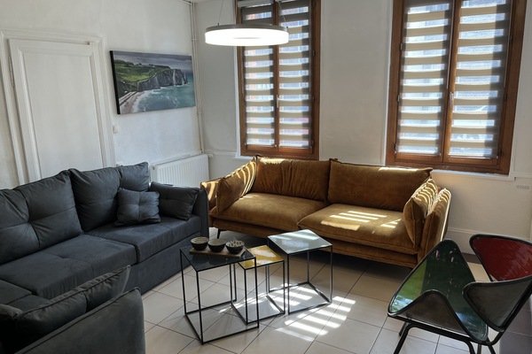 TV, video games, DVD player, computer monitors