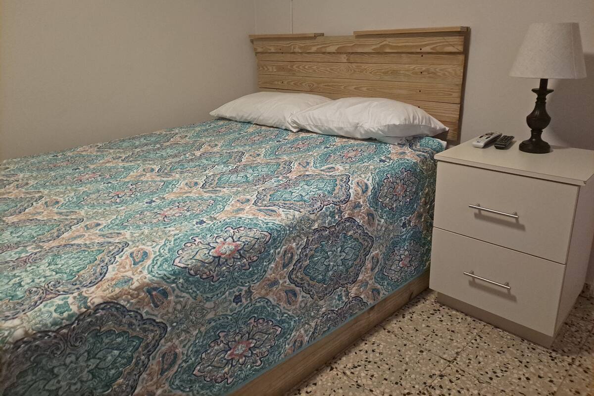 Habitación estándar doble | Wifi gratis y ropa de cama